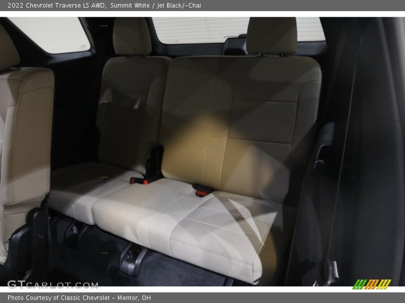 Summit White / Jet Black/­Chai 2022 Chevrolet Traverse LS AWD
