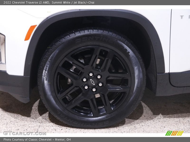 Summit White / Jet Black/­Chai 2022 Chevrolet Traverse LS AWD