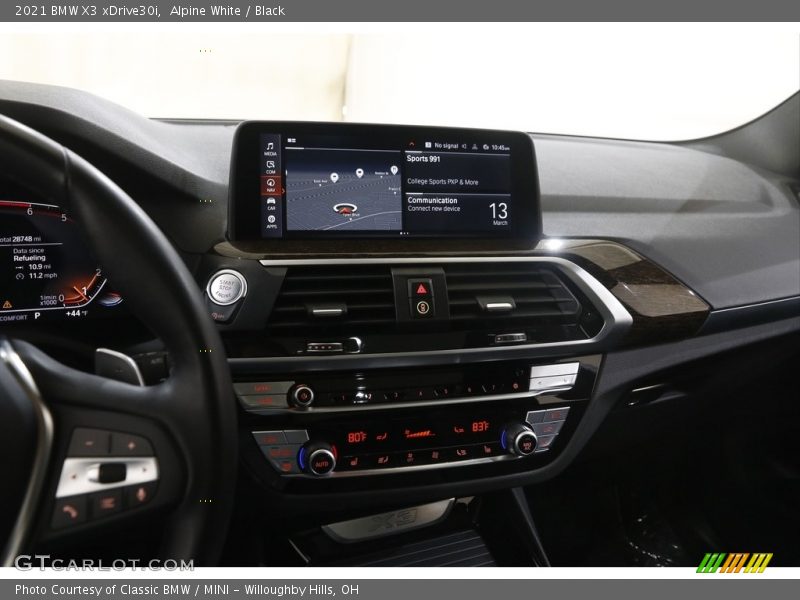 Alpine White / Black 2021 BMW X3 xDrive30i