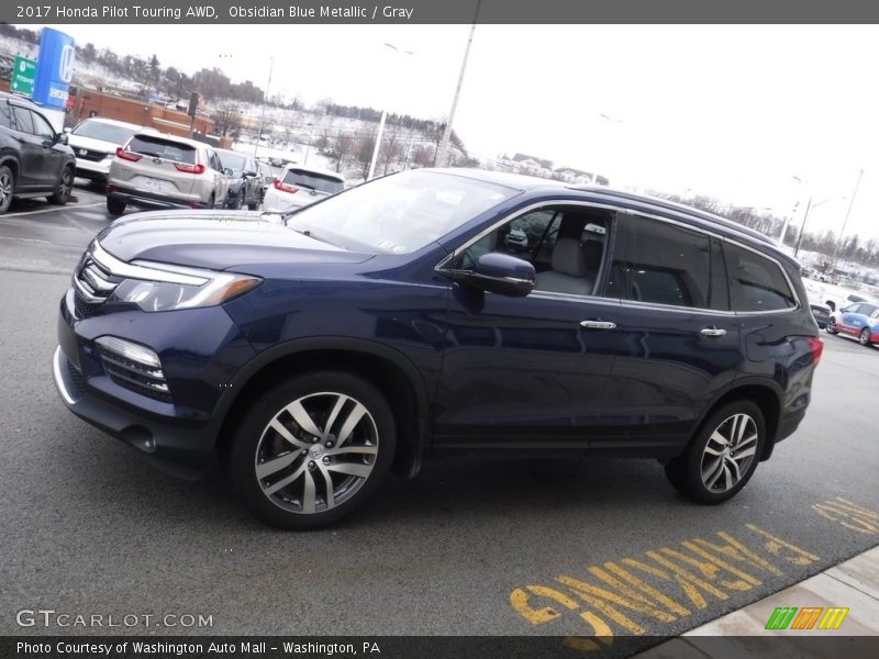 Obsidian Blue Metallic / Gray 2017 Honda Pilot Touring AWD