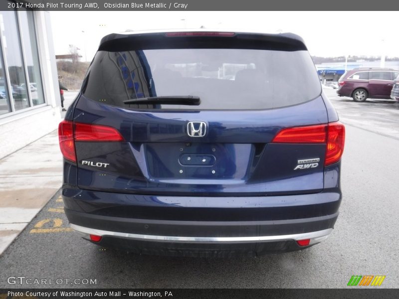 Obsidian Blue Metallic / Gray 2017 Honda Pilot Touring AWD