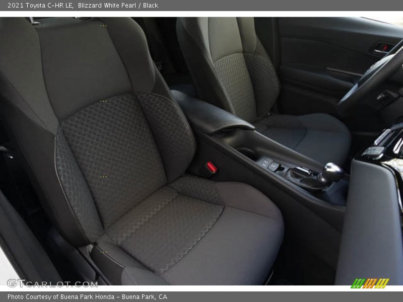 Blizzard White Pearl / Black 2021 Toyota C-HR LE