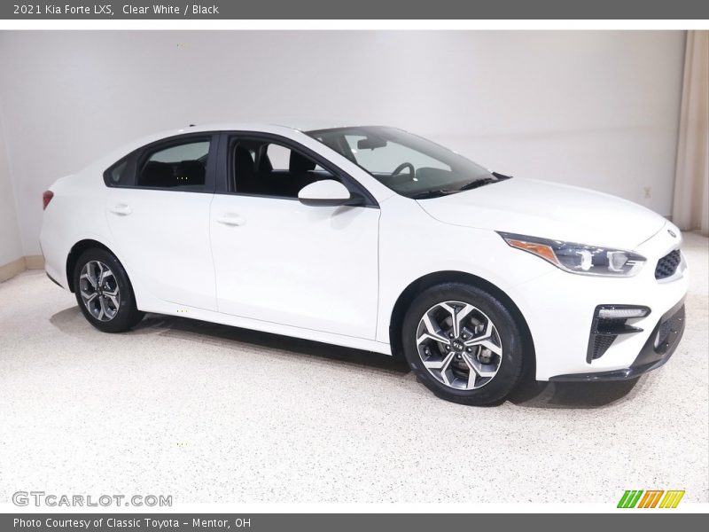 Clear White / Black 2021 Kia Forte LXS