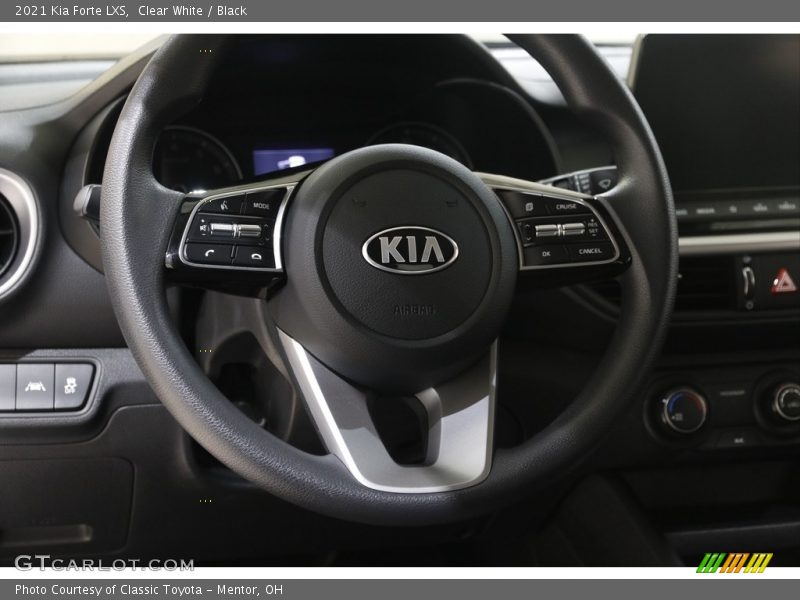Clear White / Black 2021 Kia Forte LXS