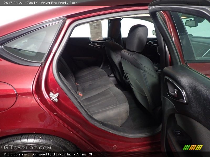 Velvet Red Pearl / Black 2017 Chrysler 200 LX