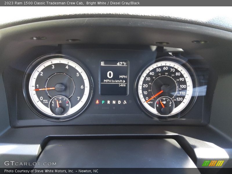  2023 1500 Classic Tradesman Crew Cab Classic Tradesman Crew Cab Gauges