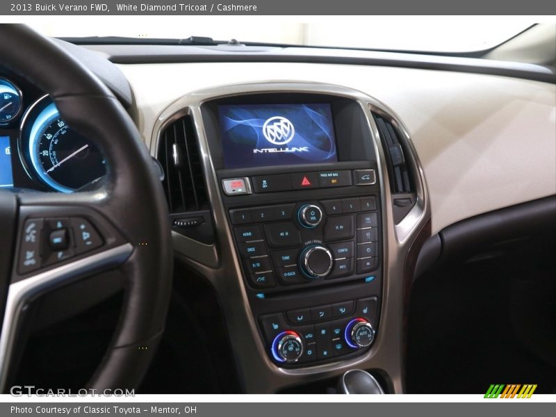 White Diamond Tricoat / Cashmere 2013 Buick Verano FWD