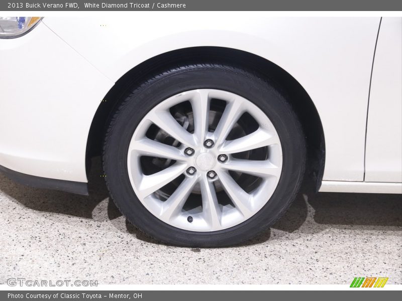 White Diamond Tricoat / Cashmere 2013 Buick Verano FWD