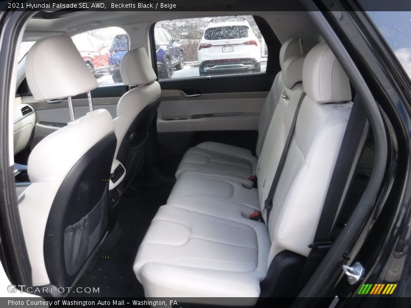 Becketts Black / Beige 2021 Hyundai Palisade SEL AWD
