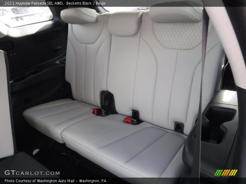 Becketts Black / Beige 2021 Hyundai Palisade SEL AWD
