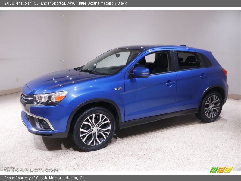 Front 3/4 View of 2018 Outlander Sport SE AWC