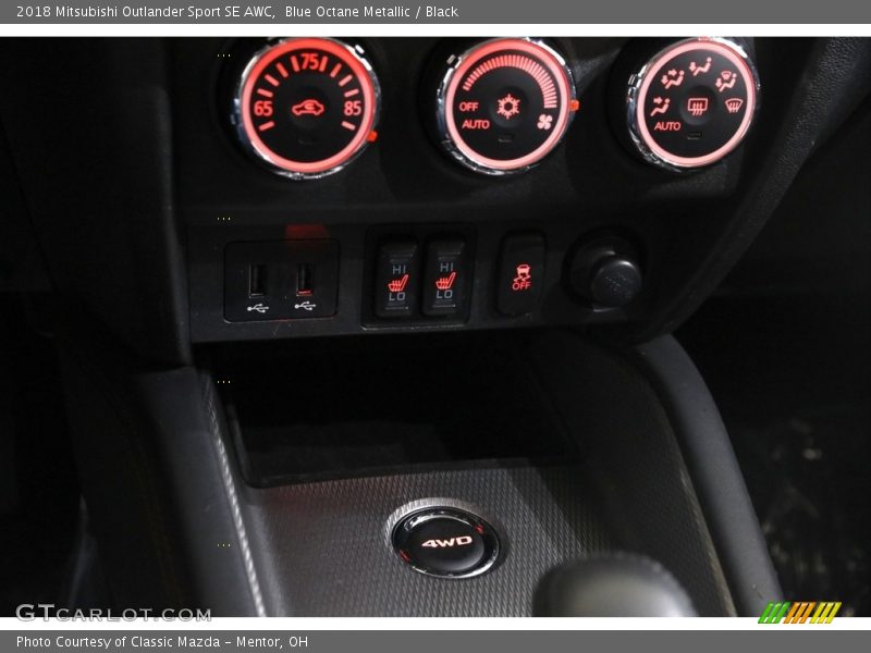 Controls of 2018 Outlander Sport SE AWC