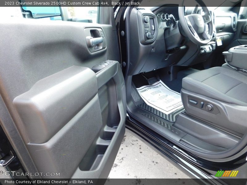 Black / Jet Black 2023 Chevrolet Silverado 2500HD Custom Crew Cab 4x4