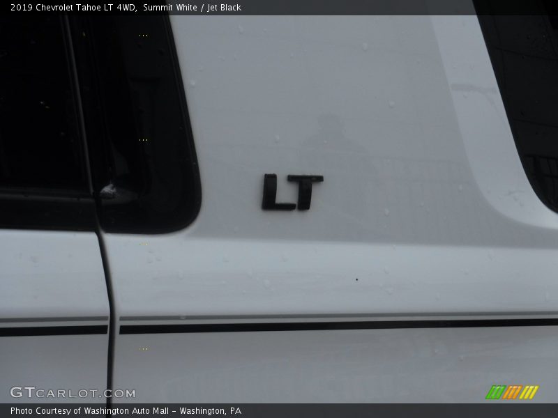 Summit White / Jet Black 2019 Chevrolet Tahoe LT 4WD
