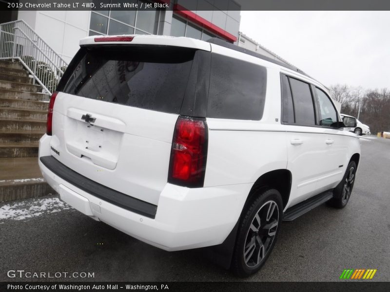 Summit White / Jet Black 2019 Chevrolet Tahoe LT 4WD