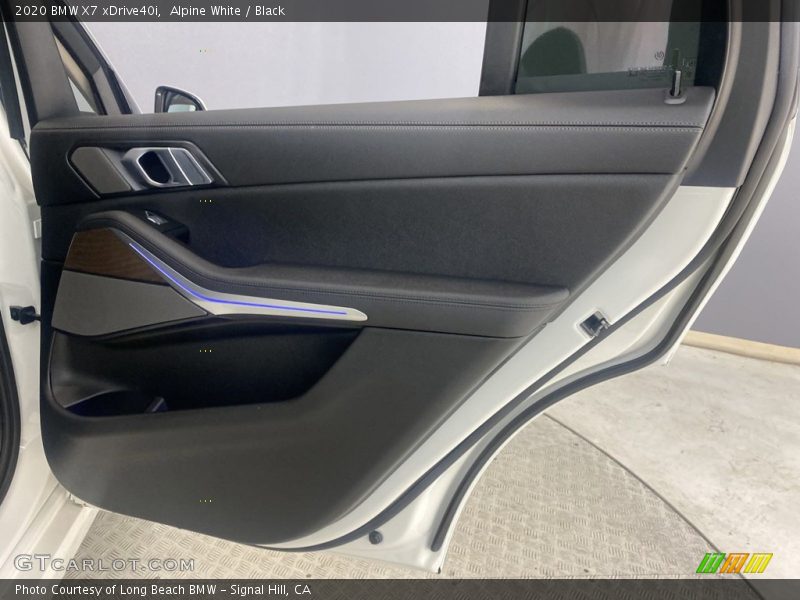 Alpine White / Black 2020 BMW X7 xDrive40i