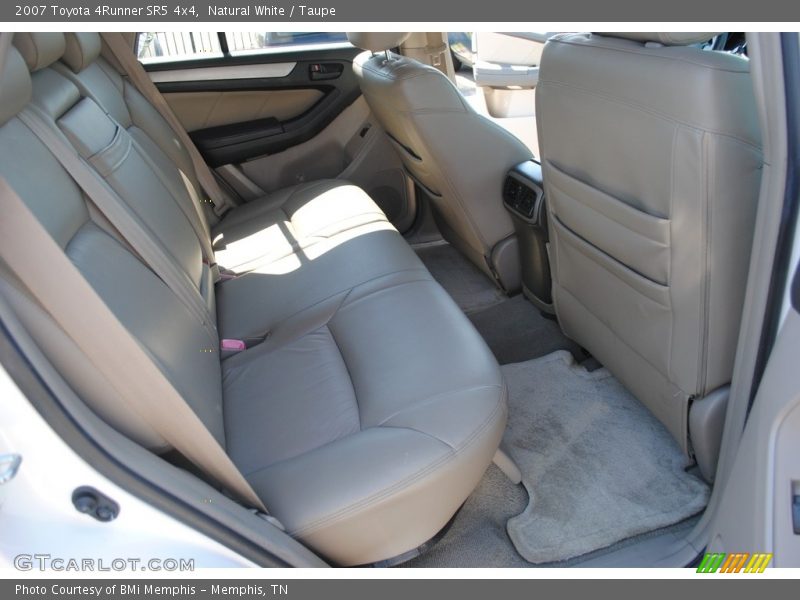 Natural White / Taupe 2007 Toyota 4Runner SR5 4x4