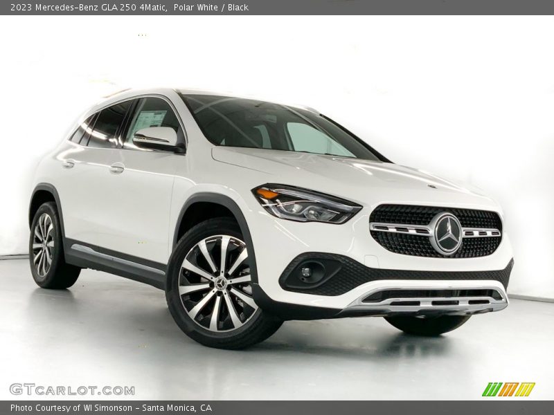 Polar White / Black 2023 Mercedes-Benz GLA 250 4Matic