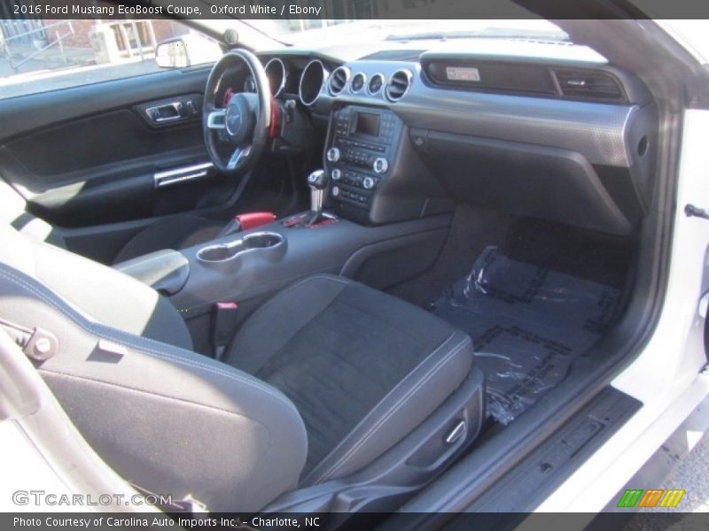 Oxford White / Ebony 2016 Ford Mustang EcoBoost Coupe