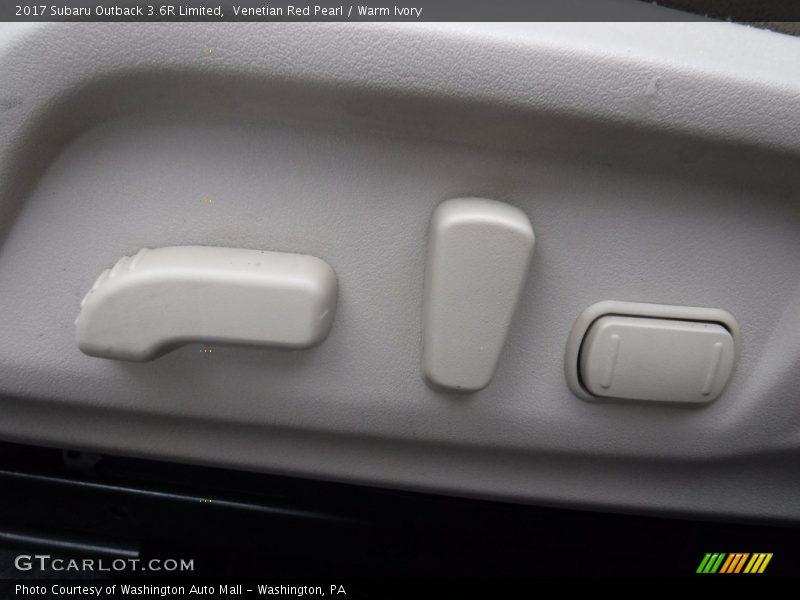 Controls of 2017 Outback 3.6R Limited