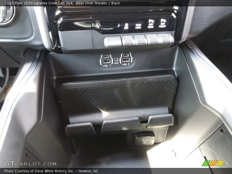 Billet Silver Metallic / Black 2023 Ram 1500 Laramie Crew Cab 4x4