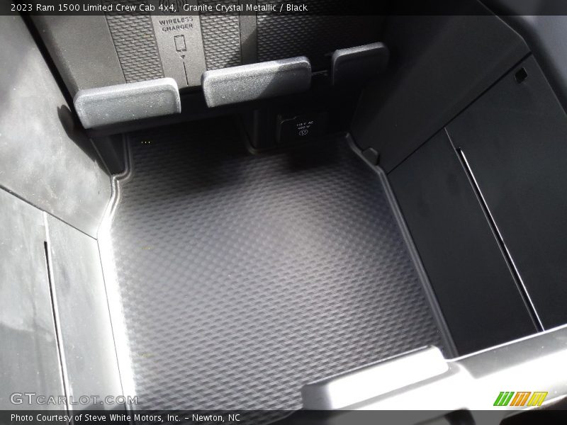 Granite Crystal Metallic / Black 2023 Ram 1500 Limited Crew Cab 4x4