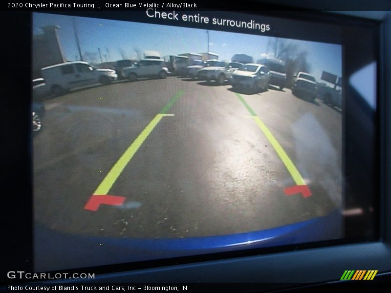 Ocean Blue Metallic / Alloy/Black 2020 Chrysler Pacifica Touring L