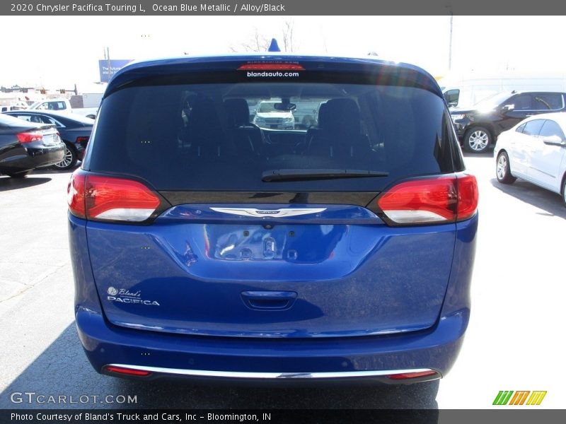 Ocean Blue Metallic / Alloy/Black 2020 Chrysler Pacifica Touring L