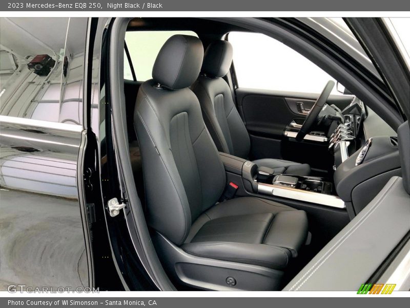 Night Black / Black 2023 Mercedes-Benz EQB 250