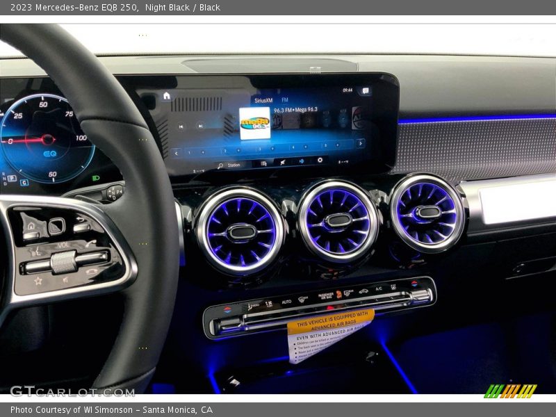 Night Black / Black 2023 Mercedes-Benz EQB 250
