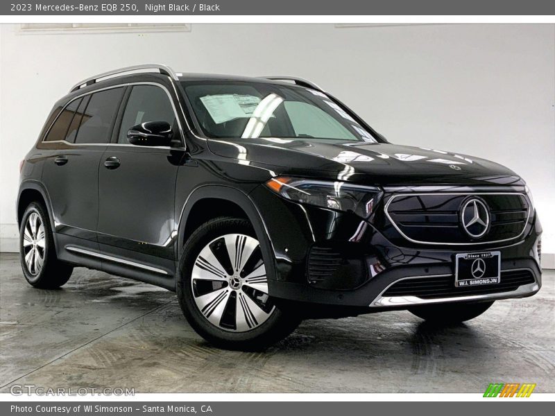 Night Black / Black 2023 Mercedes-Benz EQB 250