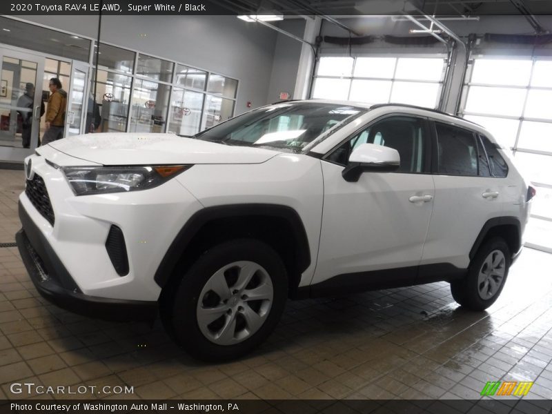 Super White / Black 2020 Toyota RAV4 LE AWD