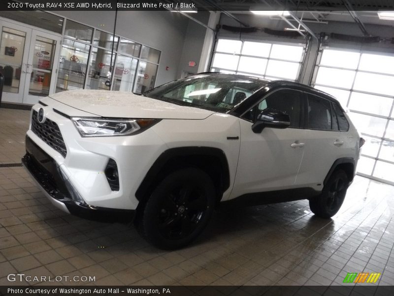 Blizzard White Pearl / Black 2020 Toyota RAV4 XSE AWD Hybrid