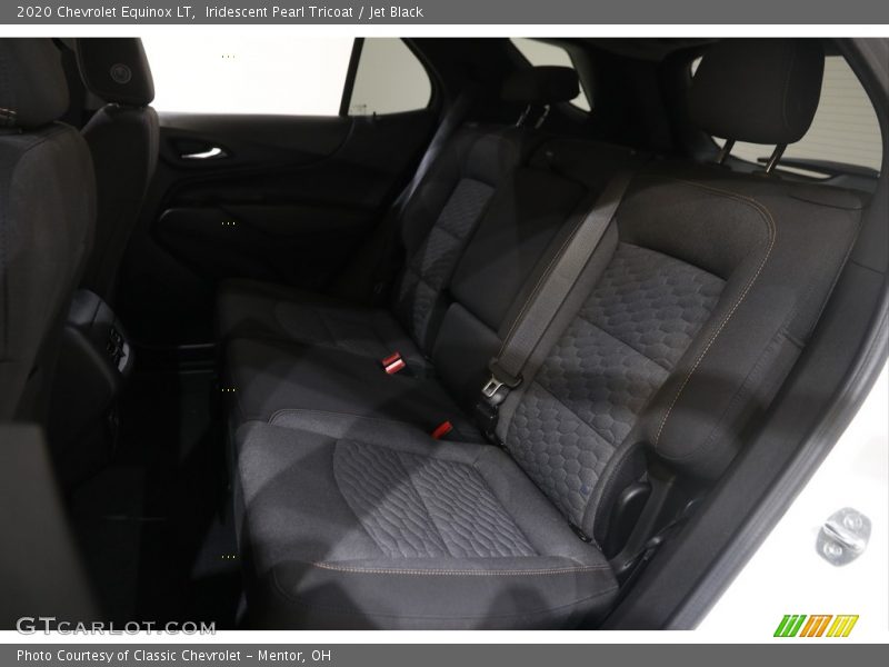 Iridescent Pearl Tricoat / Jet Black 2020 Chevrolet Equinox LT