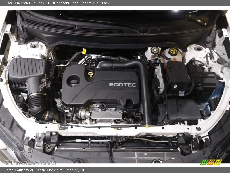 Iridescent Pearl Tricoat / Jet Black 2020 Chevrolet Equinox LT
