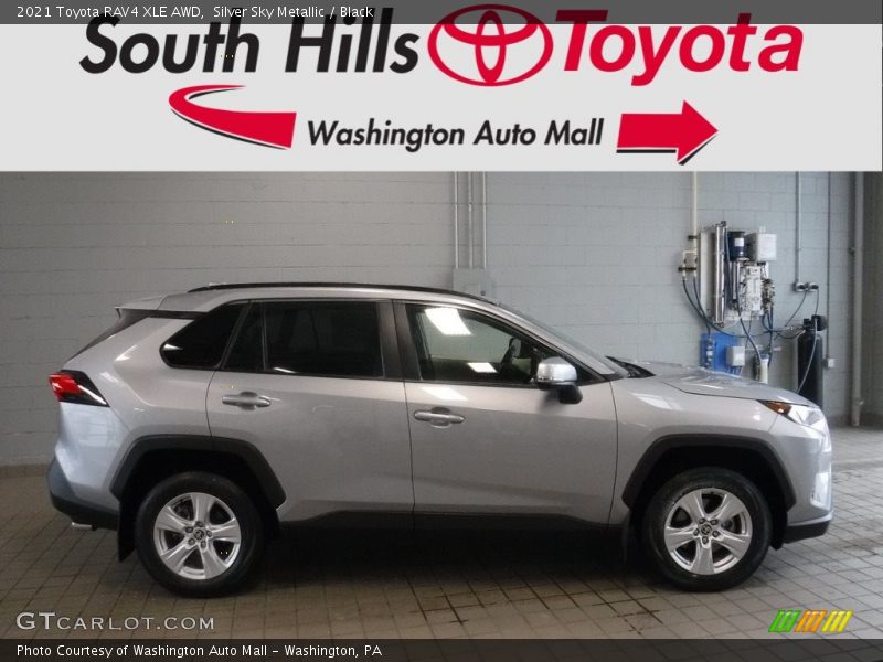 Silver Sky Metallic / Black 2021 Toyota RAV4 XLE AWD