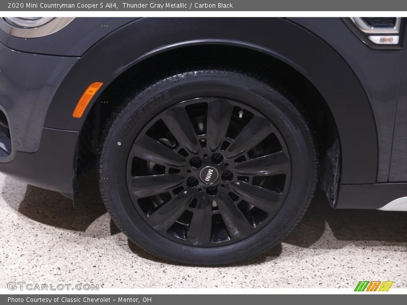 Thunder Gray Metallic / Carbon Black 2020 Mini Countryman Cooper S All4