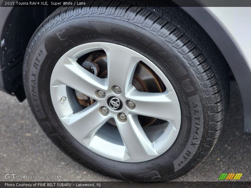 Super White / Latte 2015 Toyota RAV4 XLE