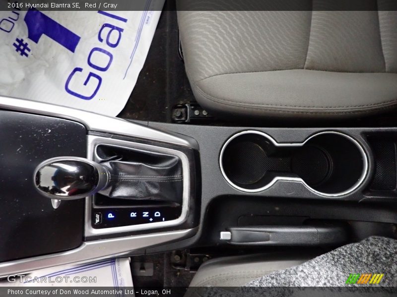 Red / Gray 2016 Hyundai Elantra SE