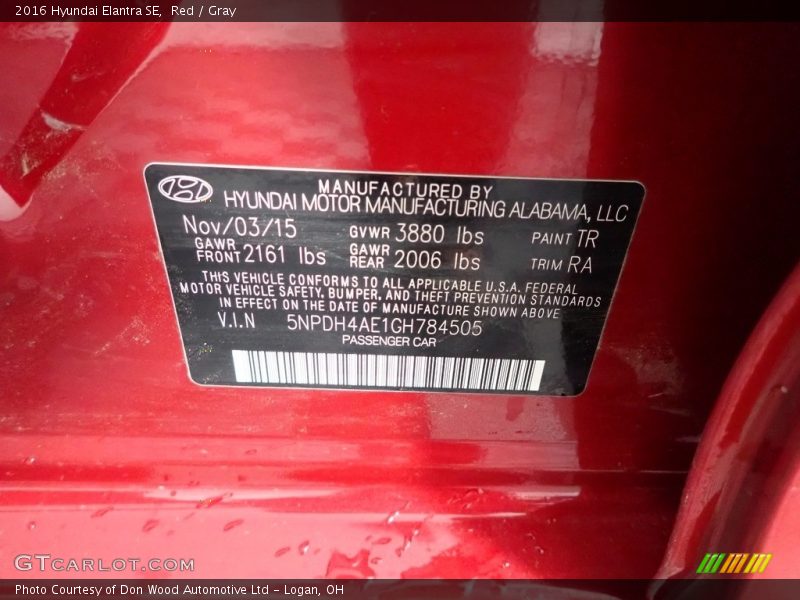 Red / Gray 2016 Hyundai Elantra SE