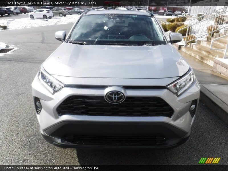 Silver Sky Metallic / Black 2021 Toyota RAV4 XLE AWD
