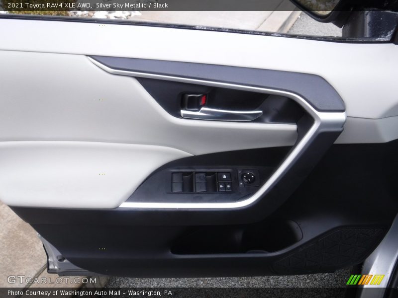 Silver Sky Metallic / Black 2021 Toyota RAV4 XLE AWD