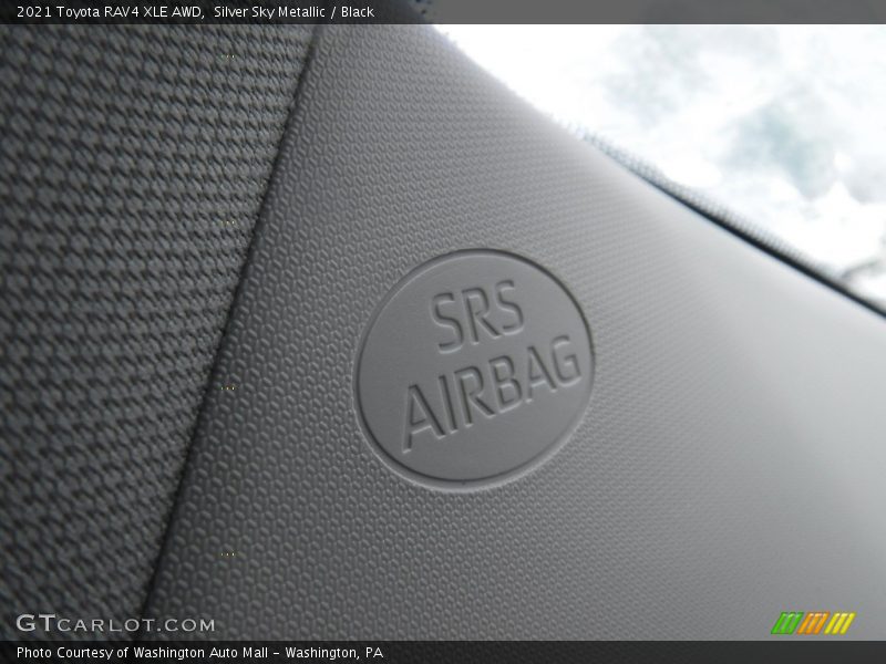 Silver Sky Metallic / Black 2021 Toyota RAV4 XLE AWD