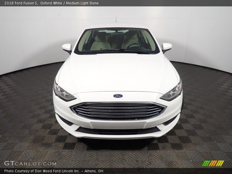 Oxford White / Medium Light Stone 2018 Ford Fusion S