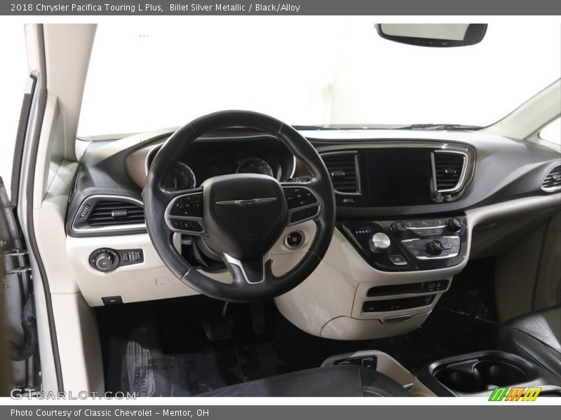 Billet Silver Metallic / Black/Alloy 2018 Chrysler Pacifica Touring L Plus