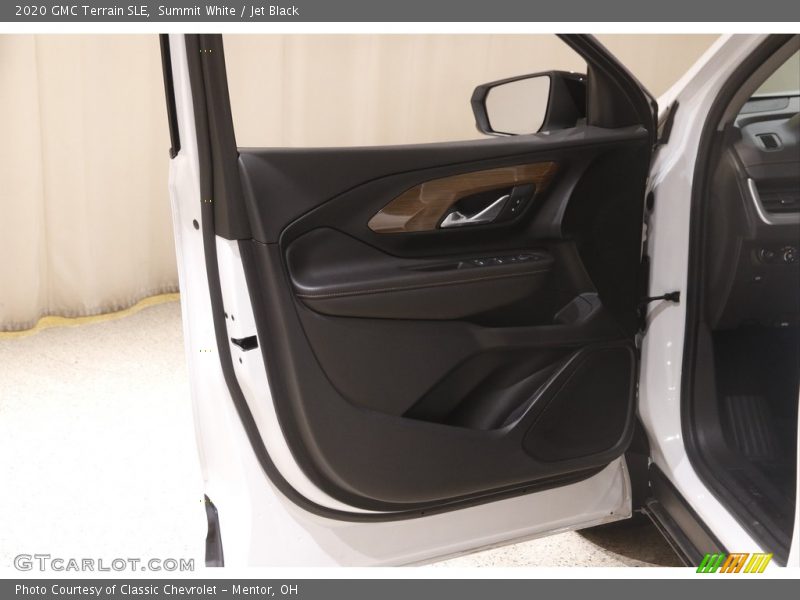 Summit White / Jet Black 2020 GMC Terrain SLE