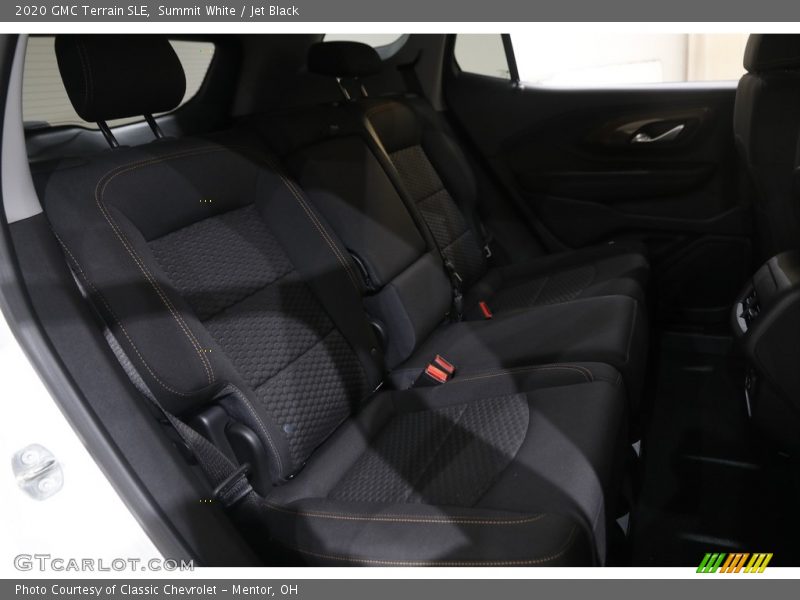 Summit White / Jet Black 2020 GMC Terrain SLE