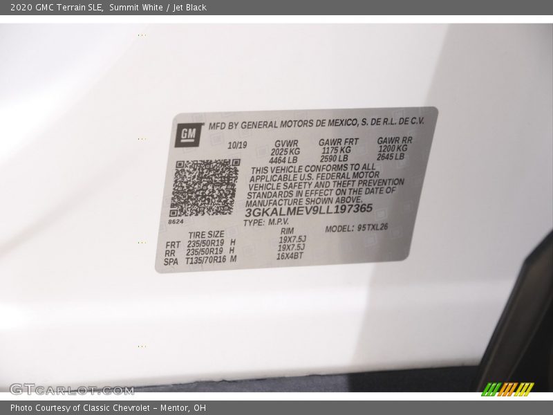 Summit White / Jet Black 2020 GMC Terrain SLE