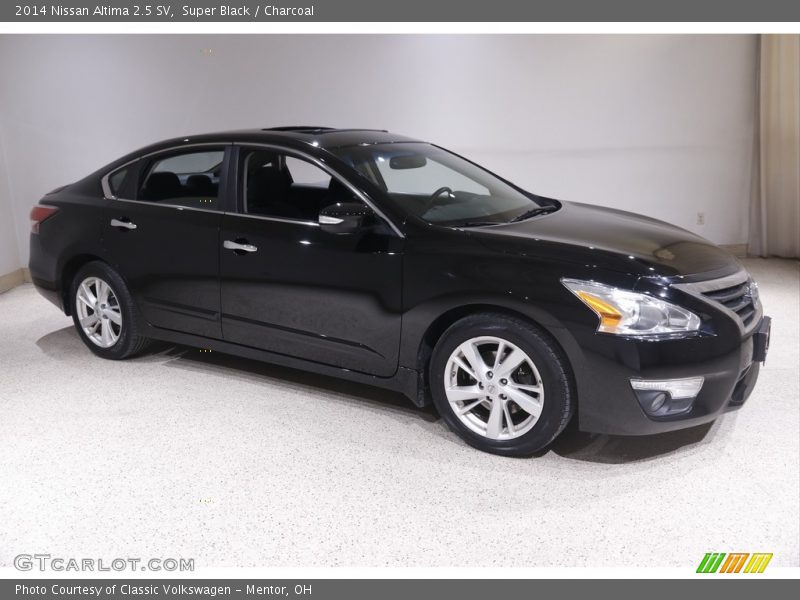 Super Black / Charcoal 2014 Nissan Altima 2.5 SV