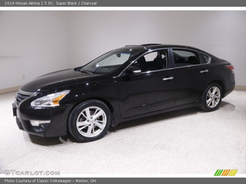 Super Black / Charcoal 2014 Nissan Altima 2.5 SV
